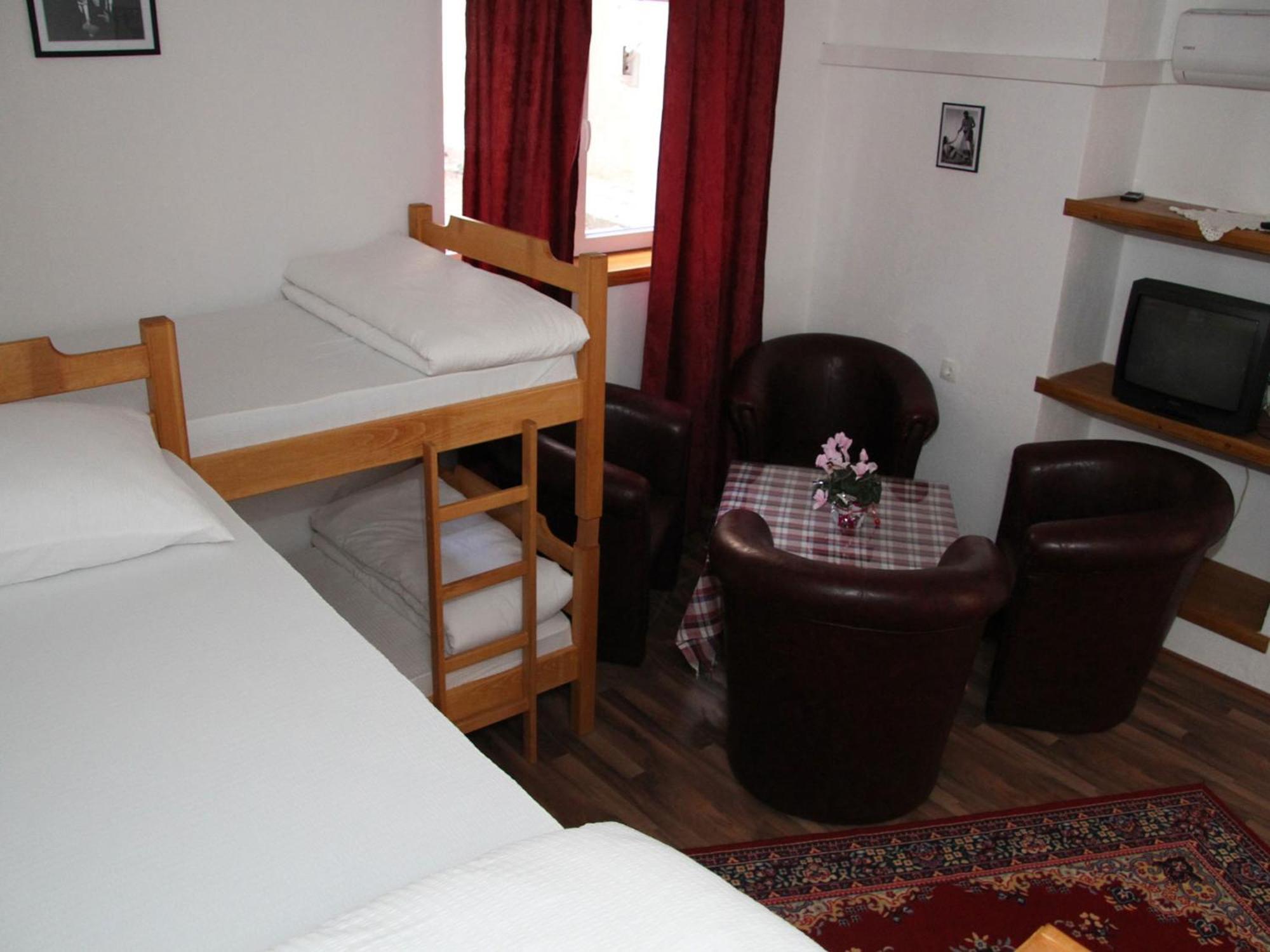 Hostel David Mostar Værelse billede